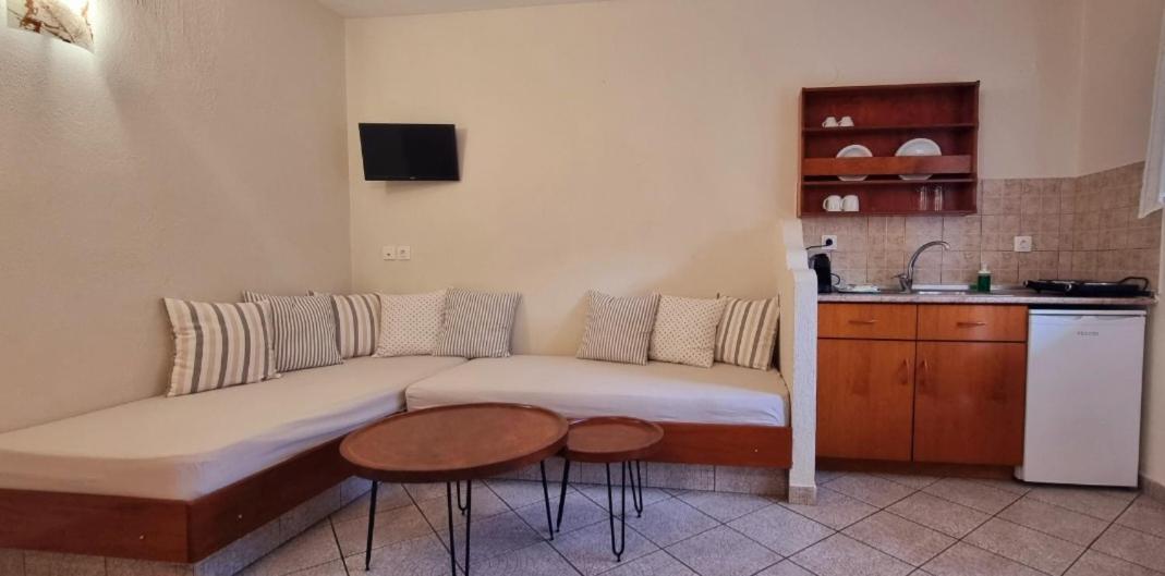 Apartament Ammos Kalamitsi Zewnętrze zdjęcie